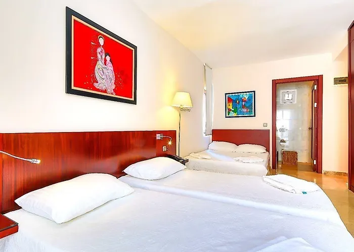 Hotel Gardenia (adults Only)