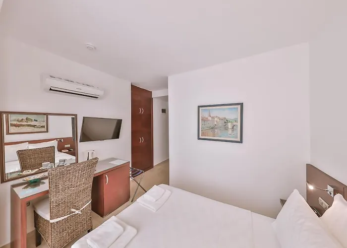 호텔 Gardenia (adults Only)